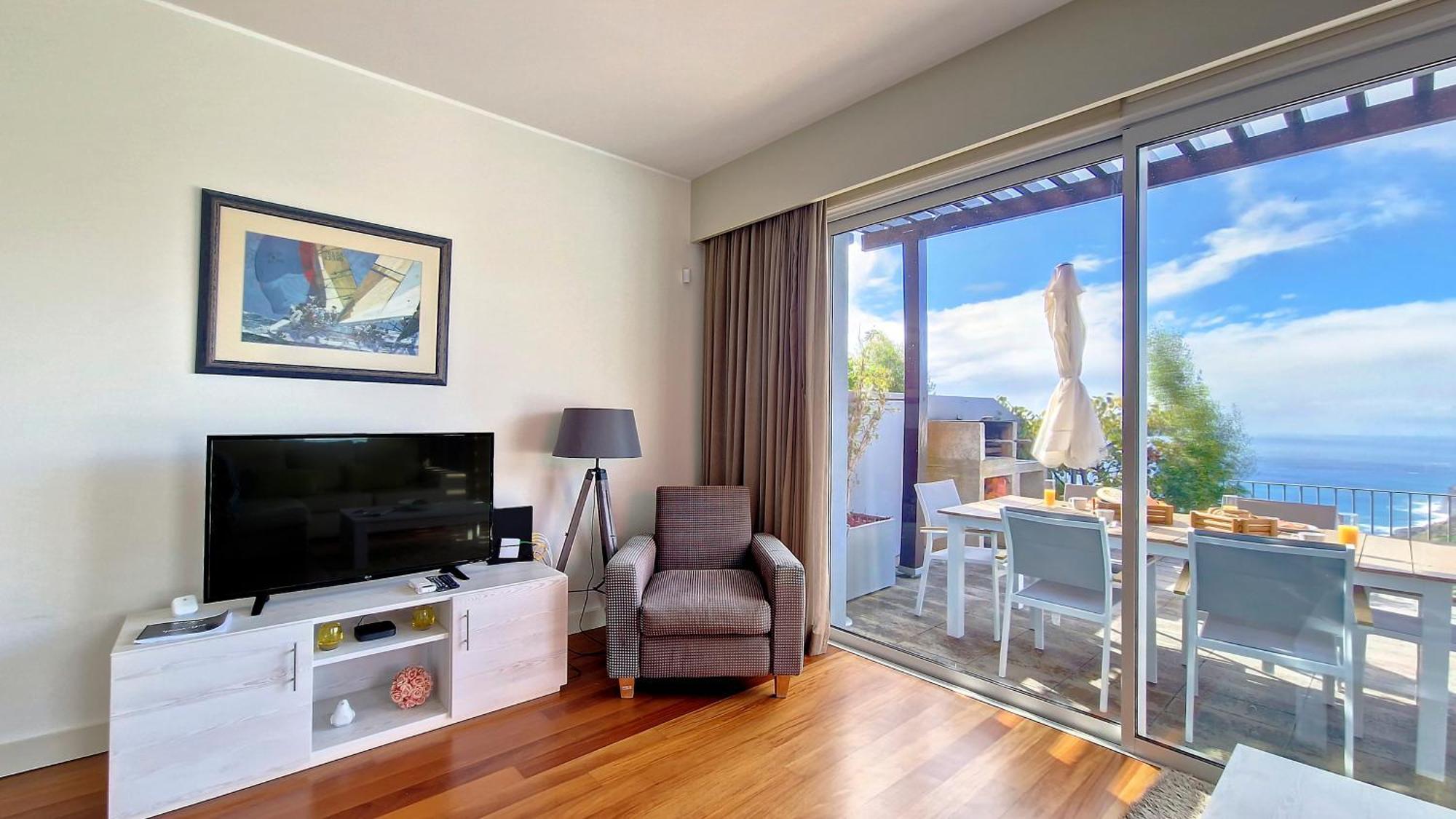 Villa Laura By Lovelystay Calheta  Zewnętrze zdjęcie